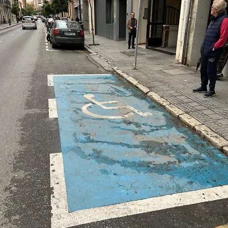 Apartment Ampio 2 Al Centro E 15 Minuti Dalla Spiaggia,la Casa Di Ceffo *
